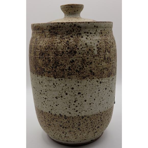 Unmarked Hand Thrown Art Pottery Brown Speckled Terracotta Canister - Picture 3 of 10